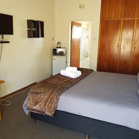 Kgosi Lodge 킴벌리 외부 사진