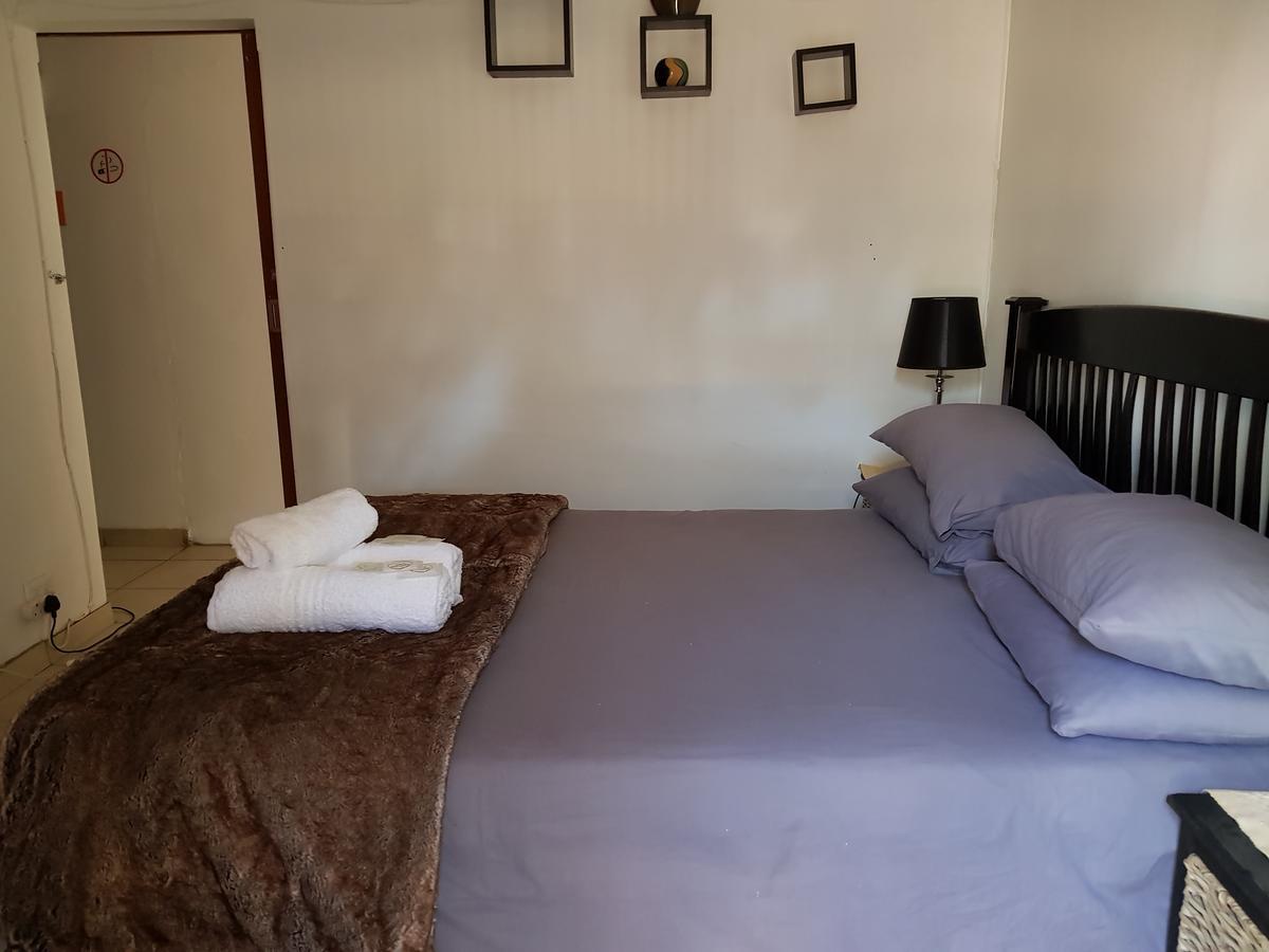Kgosi Lodge 킴벌리 외부 사진